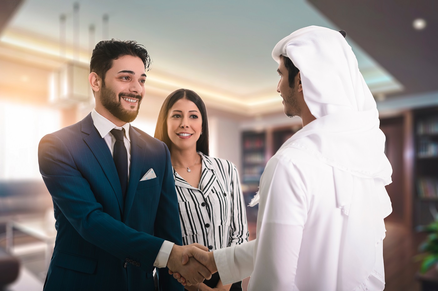 Steps to Follow While Hiring Expats in the UAE - Innovation UAE